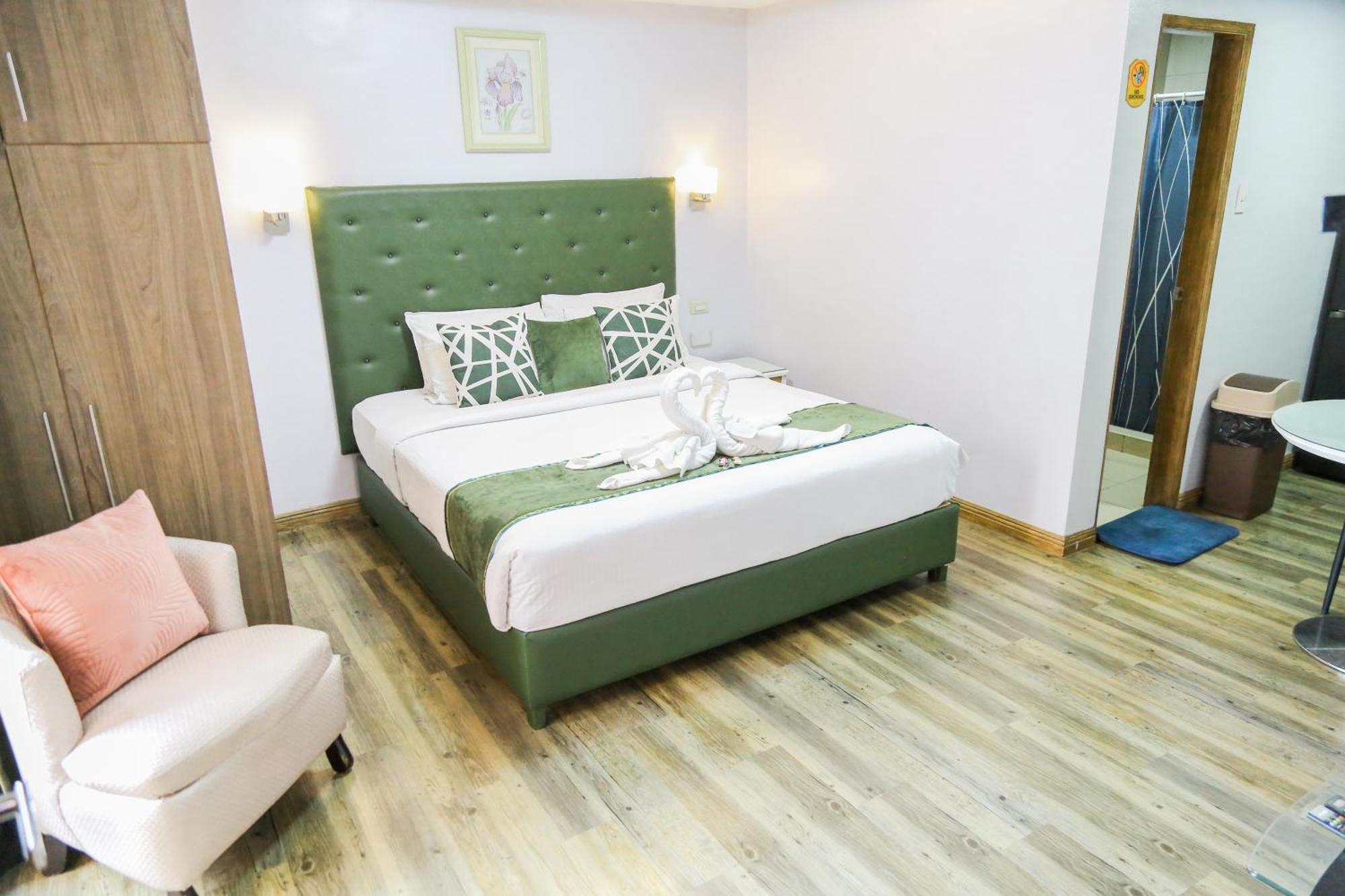 Pacific Bay Grand Suites มะนิลา ภายนอก รูปภาพ