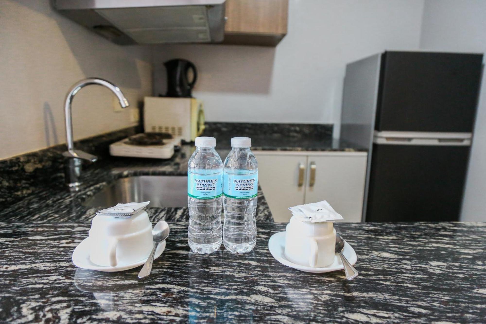 Pacific Bay Grand Suites มะนิลา ภายนอก รูปภาพ